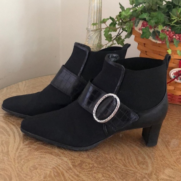 Brighton Trevor Ankle Boots Sz 8 